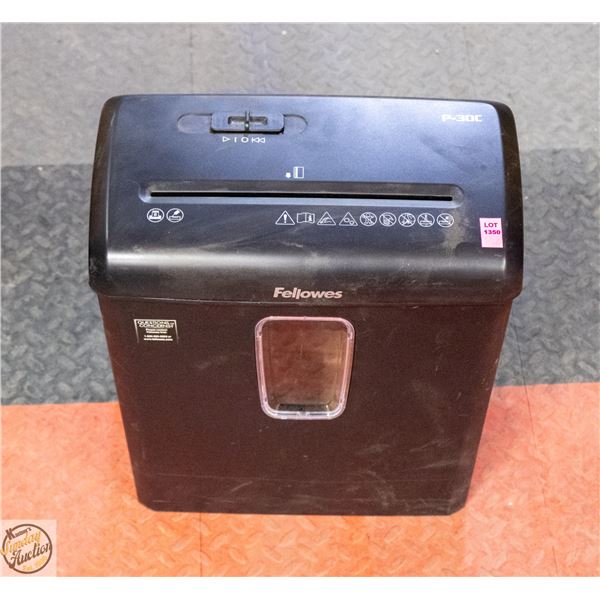 P-30C PAPER SHREDDER