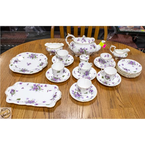 HAMMERSLEY & CO VICTORIAN VIOLETS TEA BONE CHINA