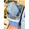 Image 1 : LOT OF 4 RUBBERMAID BINS