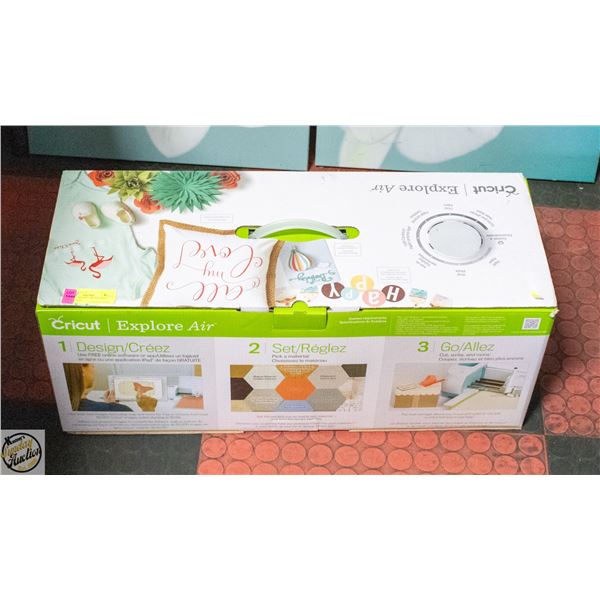 CRICUT EXPLORE AIR, MACHINE INCLS. CORDS,