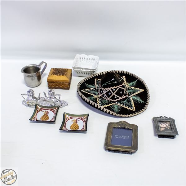 ESTATE MINIATURES INCLUDING HAND CARVED