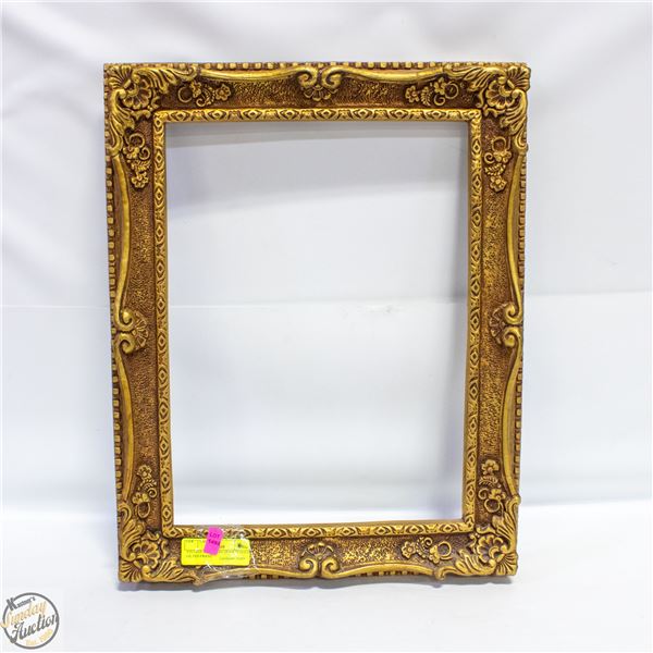 VINTAGE VICTORIAN ORNATE GOLD GILTED FRAME