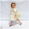 Image 1 : VINTAGE DRESSED UP DOLL