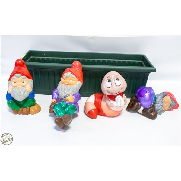 LOT OF 4 VINTAGE MINI LAWN GNOMES