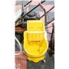 Image 1 : RUBBERMAID MOP BUCKET AND RINGER