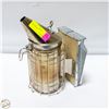 Image 1 : BEE SMOKER