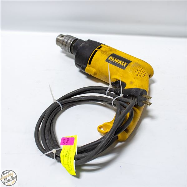 DEWALT CORDED 1/2" VSR HAMMER DRILL DW511
