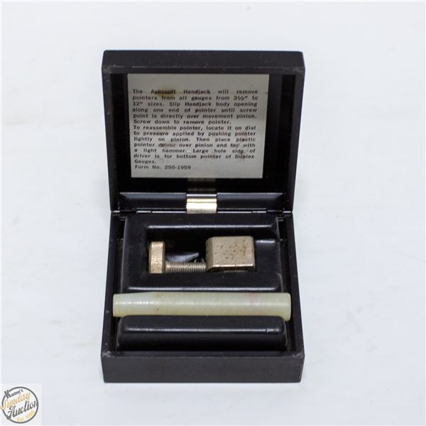 VINTAGE ASHCROFT HANDJACK REMOVES POINTED FROM ALL