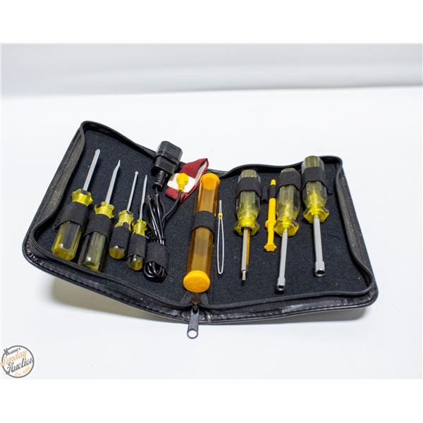MINI TRAVEL BLACK TOOL KIT