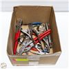 Image 1 : LOT OF VARIOUS PLIERS AND SNIPS AND VISE GRIPS