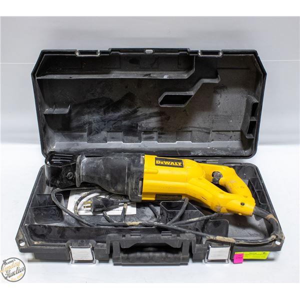 CORDED DEWALT RECIPROCATING SAW IN CASE
