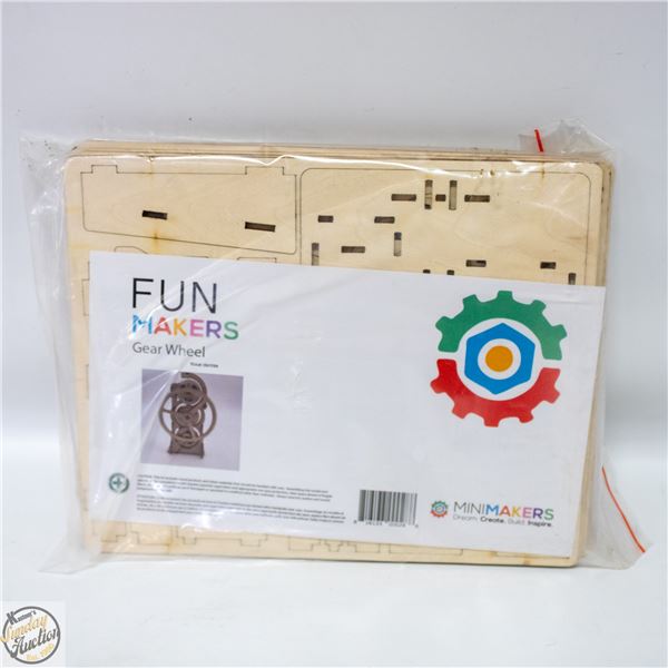 FUN MAKERS GEAR WHEEL WITH MOTOR AND MORE BATTERY-