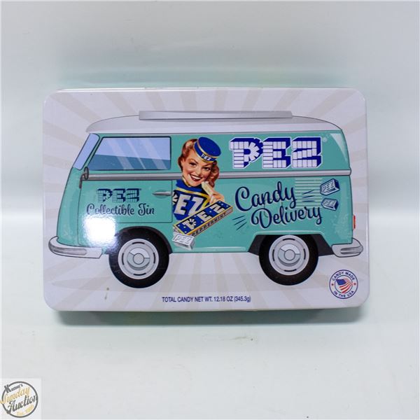 PEZ COLLECTIBLE TIN W/EXCLUSIVE PEZ BOY DISPENSER+