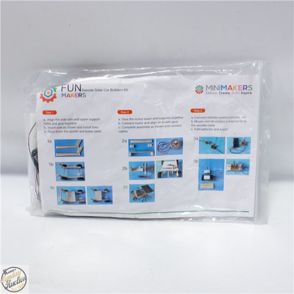 SOLAR POWERED CAR BUILDERS KIT WITH REMOTE CONTROL