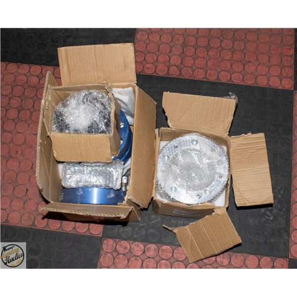 LOT OF ASSORTED WHEEL SPACERS IN 2 SMALL BOXES