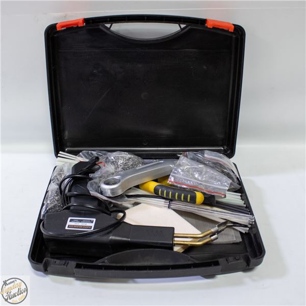 PLASTIC WELDING GUN IN CASE