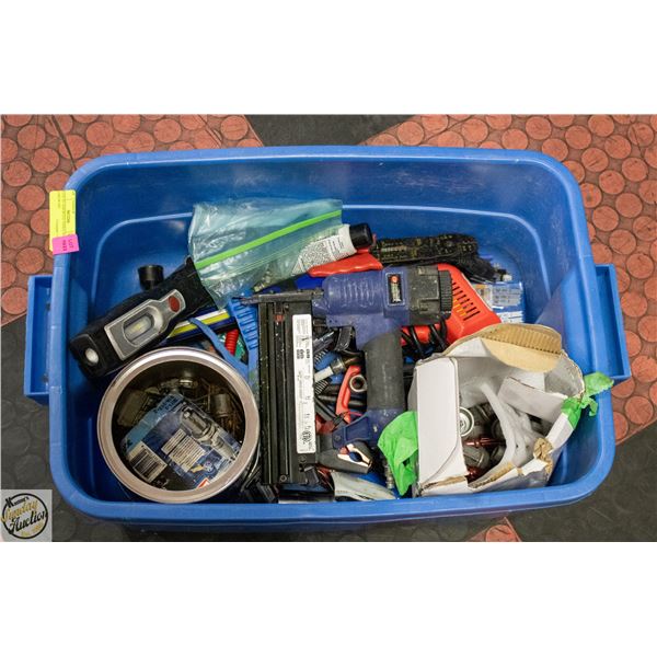 TOTE OF ASSORTED TOOLS AND HARDWARE