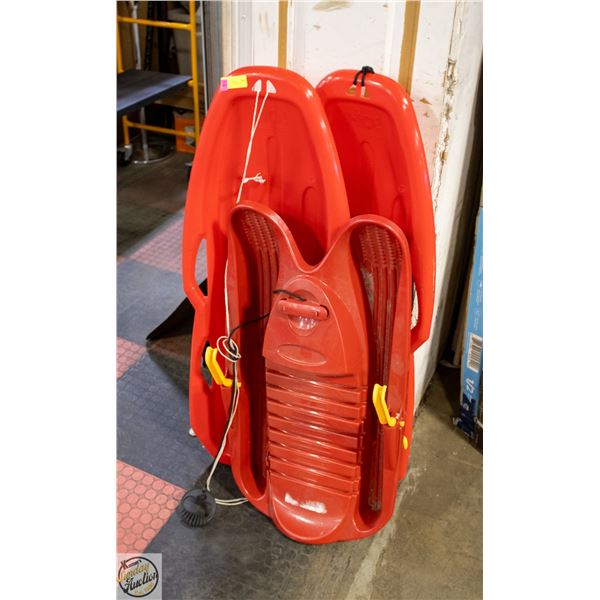 LOT OF 3 SLEDS/TOBOGGAN INCLUDING 1 PELICAN BRAND