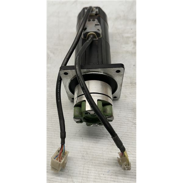 GE Fanuc #IC800SLM040N1XE25A AC Servo Motor