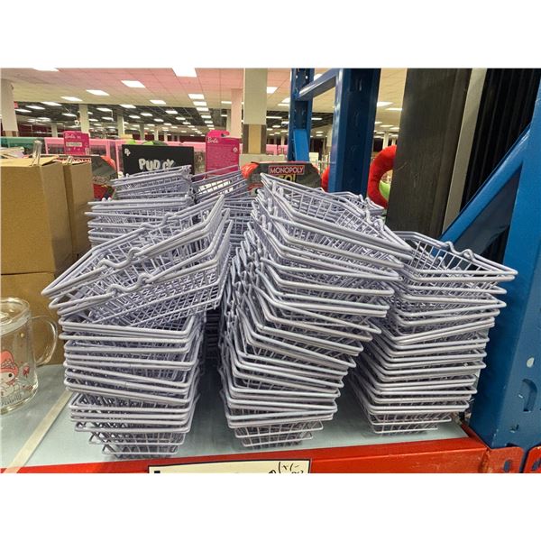 LOT DE +/- 100pcs DE MINI PANIER EN MÉTAL