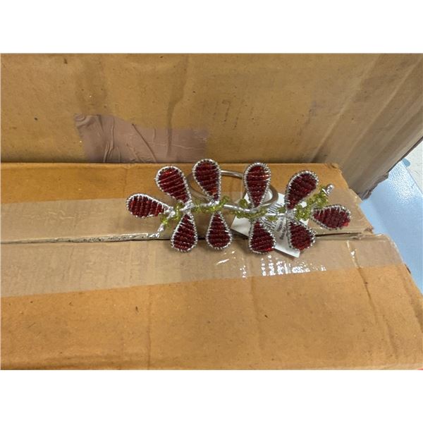 BTE DE 125+pcs PORTE-SERVIETTES
