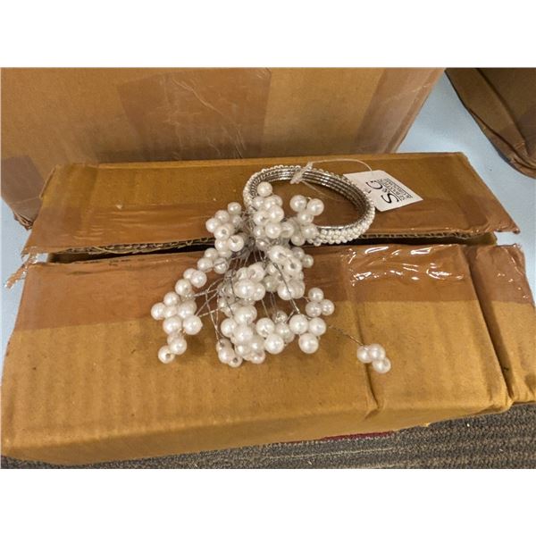 BTE DE 125+pcs PORTE-SERVIETTES