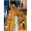Image 1 : BTE DE +/-60pcs PORTE-SERVIETTES ASST