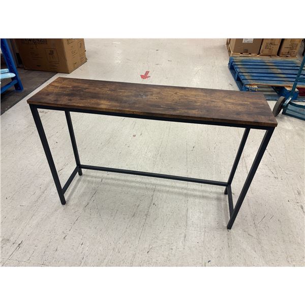 TABLE EN MÉTAL ET BOIS 42"x12"x28"