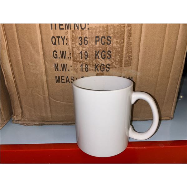 LOT DE 36 TASSES BLANC