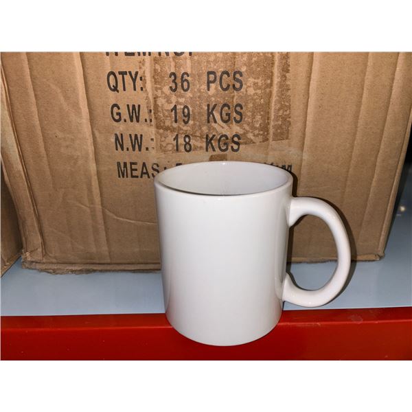 LOT DE 36 TASSES BLANC