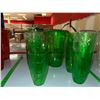 Image 1 : LOT DE 18pcs DE VERRES ET PICHETS EN PLASTIQUE VERT