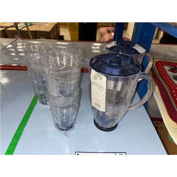 LOT DE 10pcs DE VERRES ET PICHETS EN PLASTIQUE CLAIRE ET BLUE