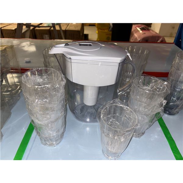 LOT DE 18pcs DE VERRES ET PICHETS EN PLASTIQUE CLAIRE
