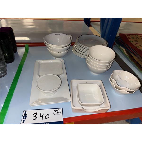 LOT DE 25+pcs DE VAISSELLES ASST