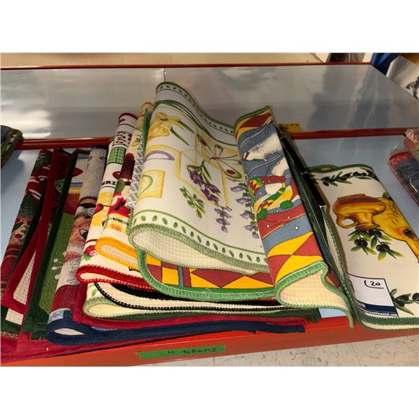 LOT DE 20 TAPIS DE CUISINE ASST