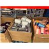 Image 2 : LOT DE 5 BOÎTES DE BOBINES DE FILS ASST
