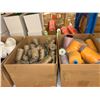 Image 2 : LOT DE 5 BOÎTES DE BOBINES DE FILS ASST