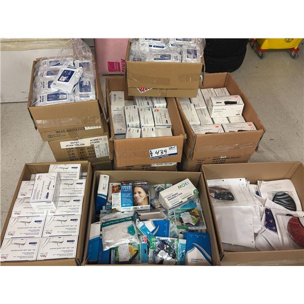 LOT DE MASQUES ET LINGETTES ASST  ****EXPIRÉ***