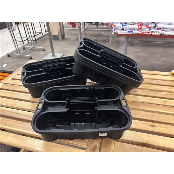 LOT DE 6 PANIERS DE NETTOYAGE