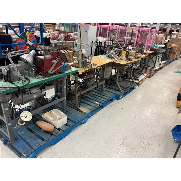 LOT DE 13 MACHINES/ÉQUIPEMENT DE COUDRE ASST