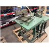 Image 5 : LOT DE 13 MACHINES/ÉQUIPEMENT DE COUDRE ASST