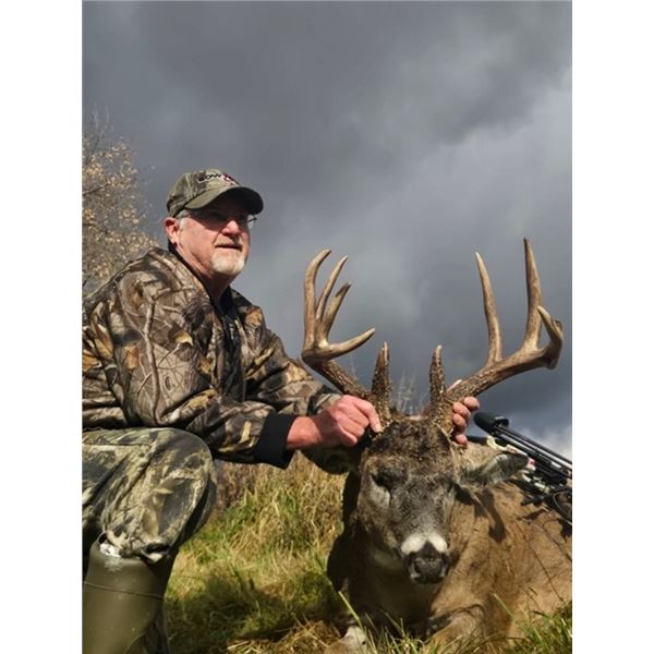 BUFFALO COUNTY PRE-RUT ARCHERY HUNT OR YOUTH GUN SEASON HUNT.