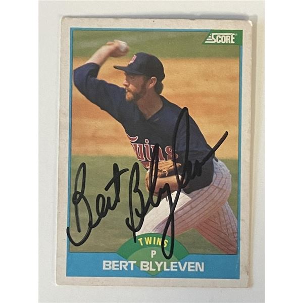 Minnesota Twins Bert Blyleven  1989 Score #215 signed trading card