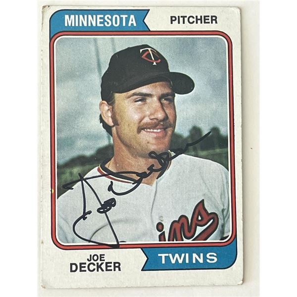 Minnesota Twins Joe Decker signed 1974 Topps #469  trading card