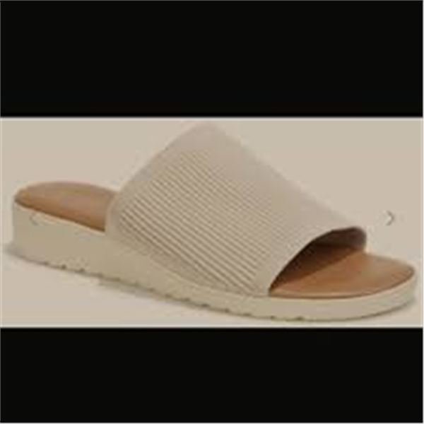 NEW KENSIE WOMENS SLIP SANDALS SIZE 8