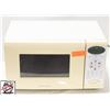 Image 1 : UNCLAIMED: MAGNASONIC HOUSEHOLD MICROWAVE