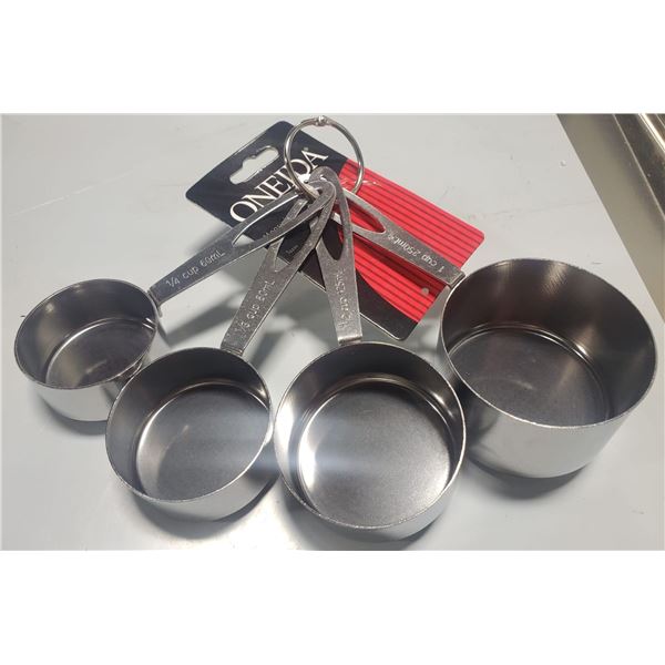 NEW ONEIDA STAINLESS STEEL MEASURE/MEASURING CUPS