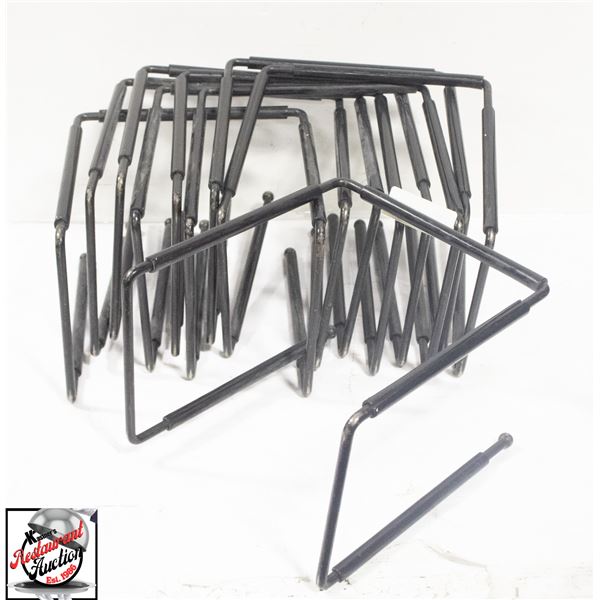 9 PIZZA TRAY TABLE STANDS