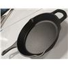 Image 6 : 10" MASTERCHEF CAST IRON PAN W/ HELPER HANDLE