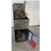 Image 6 : MKE NATURAL GAS COMMERCIAL DEEPFRYER